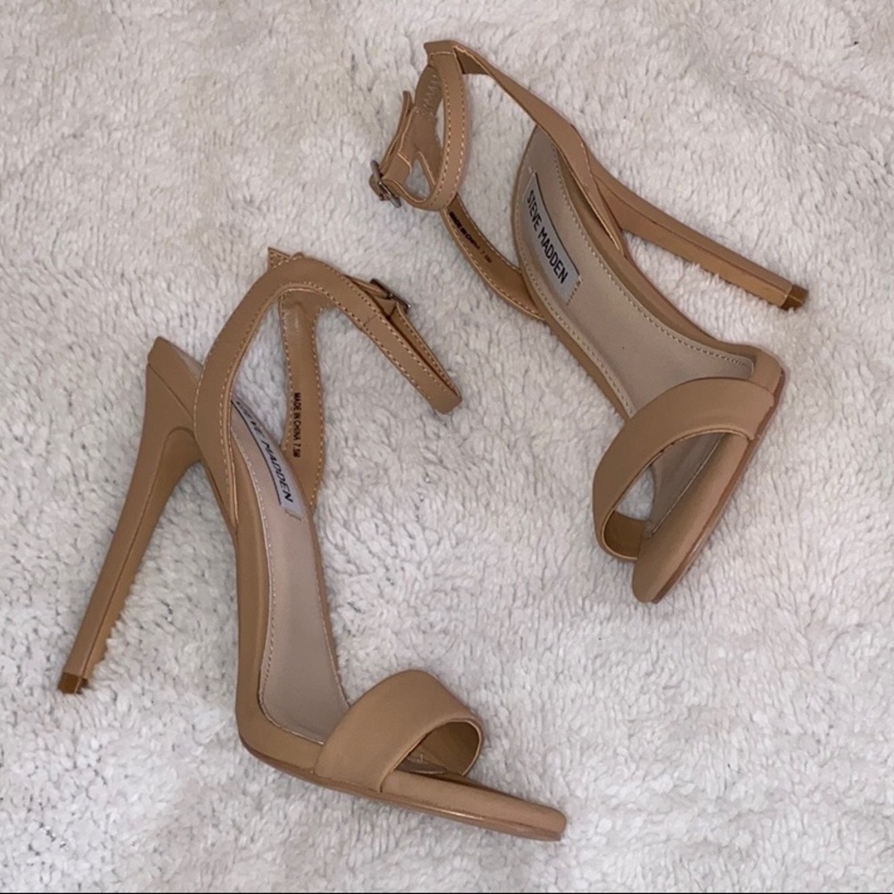 STEVE MADDEN NUDE HEELS - Style: Scene